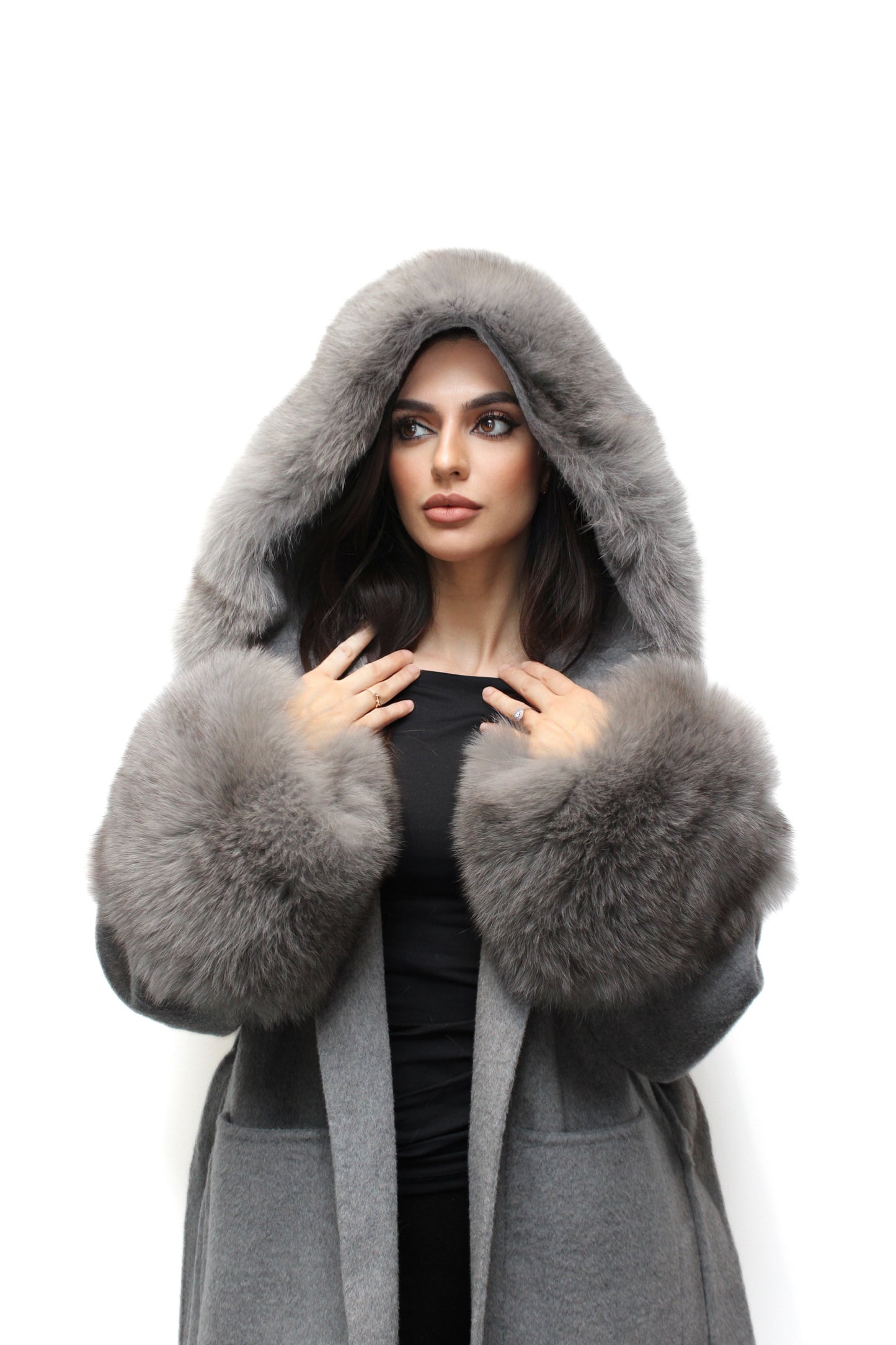 Faye - Double Cuffs - Grey