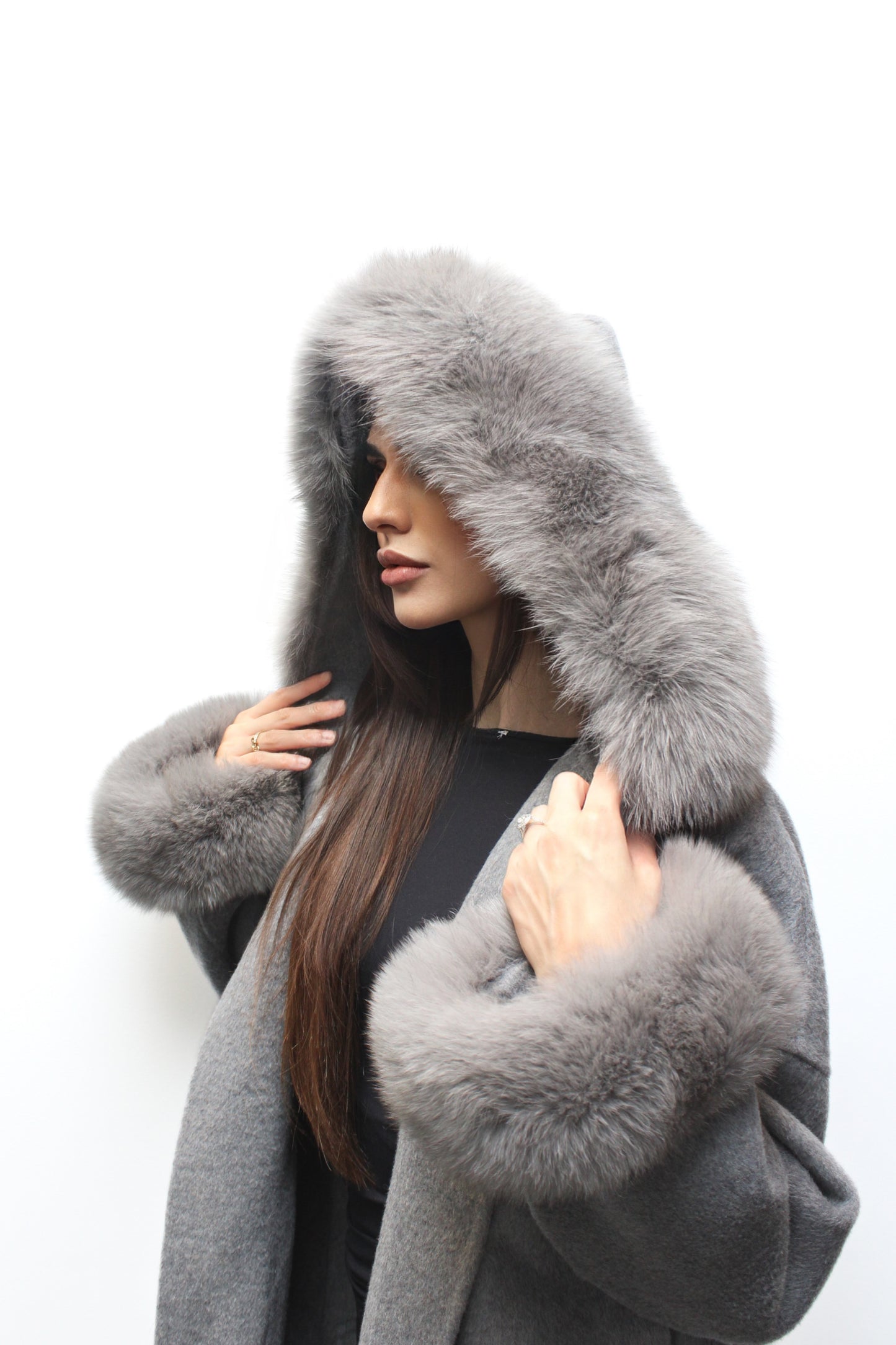 Faye - Single Cuffs - Grey