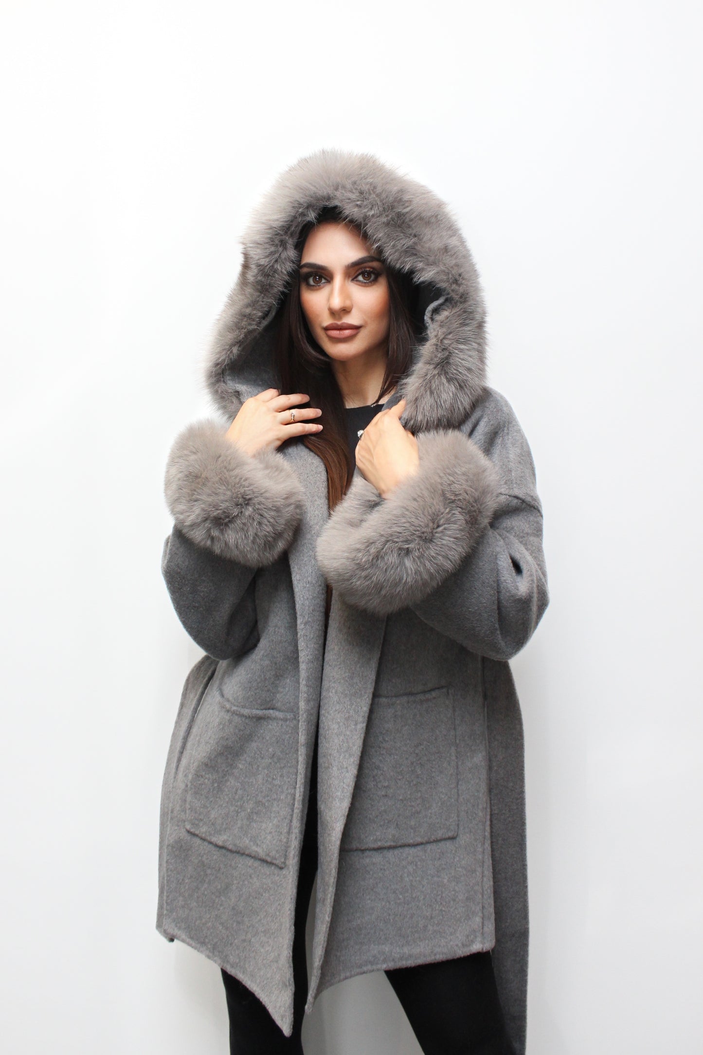 Faye - Single Cuffs - Grey
