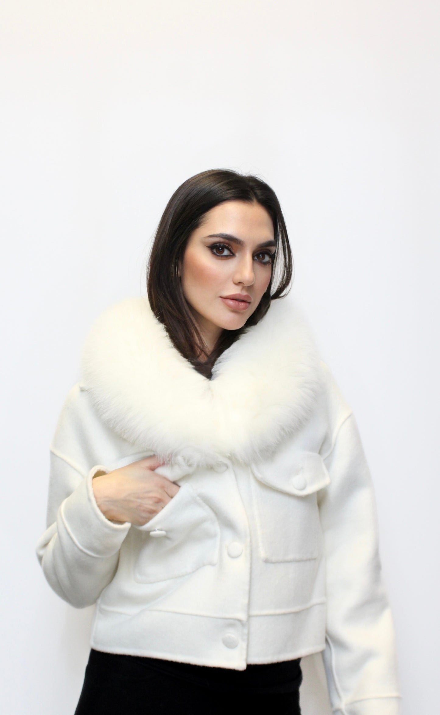 Josie - White