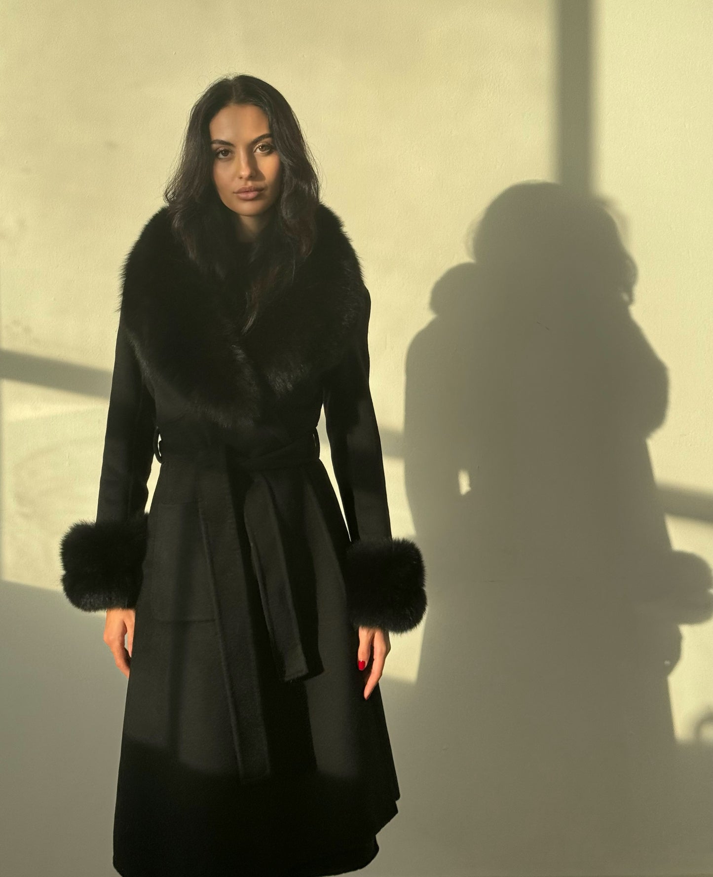Casandra - Black