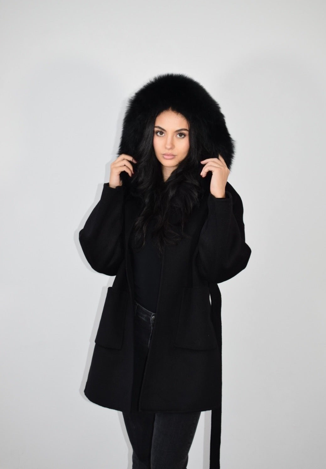 Faye - Black